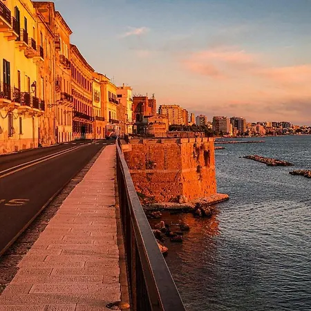 Διαμέρισμα Lucky Corner - Elegant