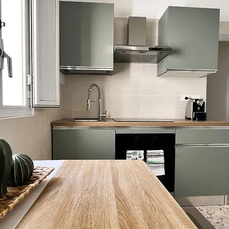 Apartment Lucky Corner - Elegant Taranto