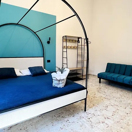 Apartment Lucky Corner - Elegant Taranto